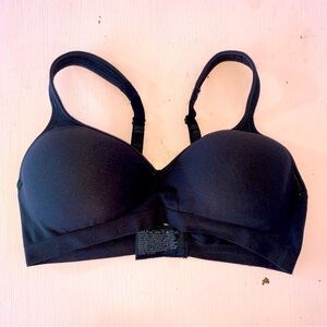 Nice Bali Wireless Bralette 36B Bra Solid Black Wire Free Comfort Lounge Sleep